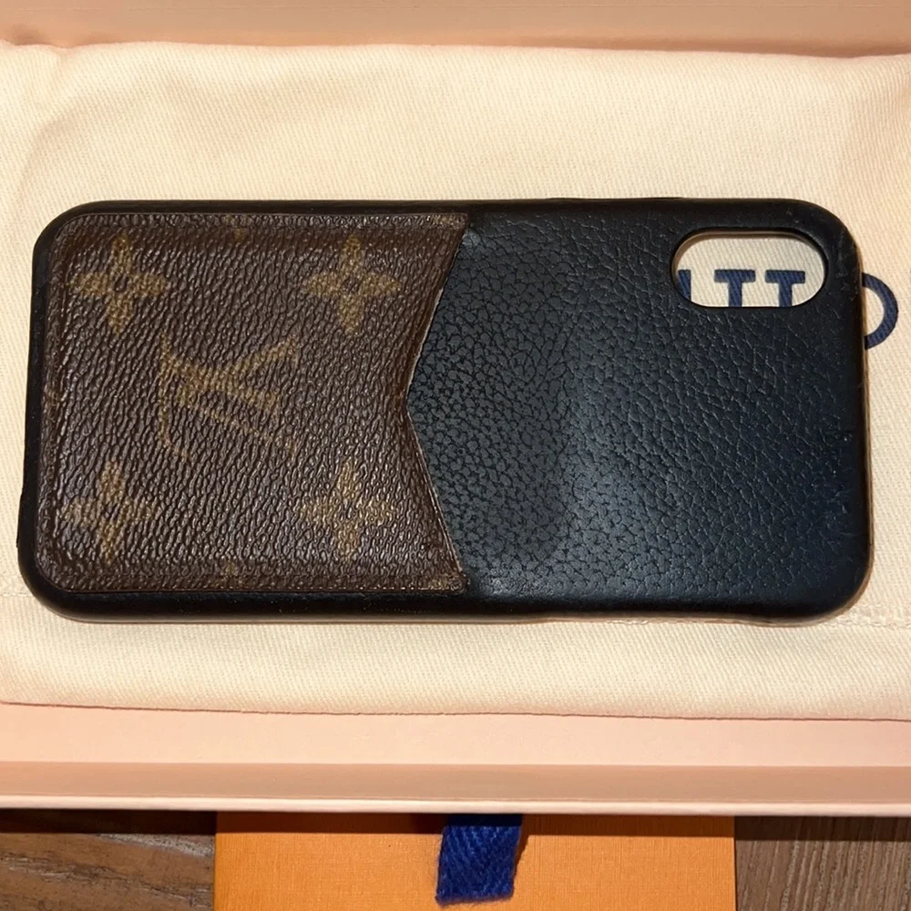 Louis Vuitton Authentic iPhone X/XS Case